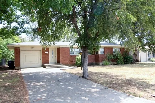 4317 Clay Ave Photo 1