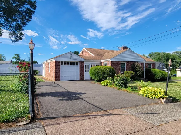 104 Exeter Street, Hartford, CT 06106