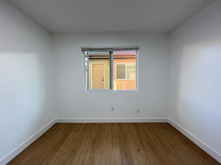 1034 Magnolia Ave — Photo 18