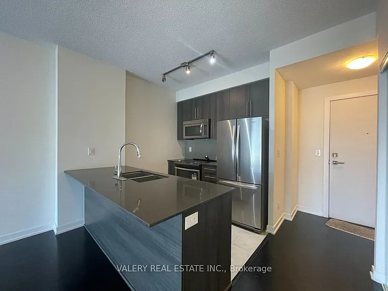 510 Curran Pl #2008 — Photo 2