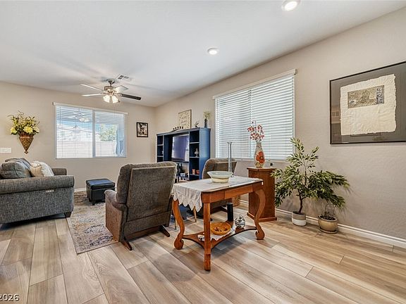 5th image of 7034 Calvert Cliffs St