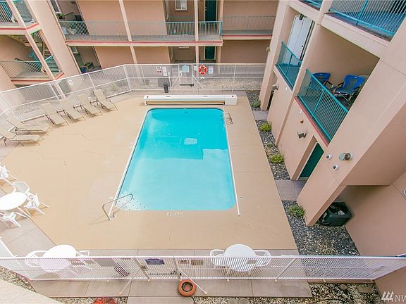 3rd image of 2900 W Marina Dr APT 308