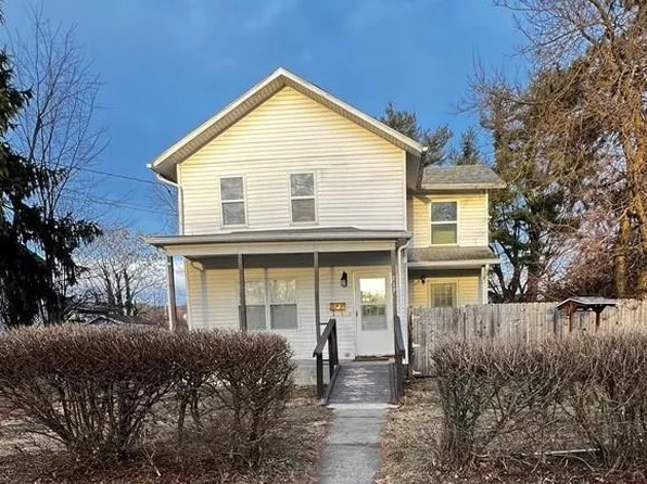 717 Vito Manzari Dr, Elmira, NY 14904
