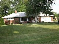 1st image of 807 Rosary Ln