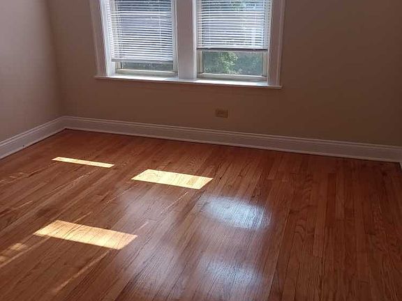 4th image of 7954 S Paulina St #2