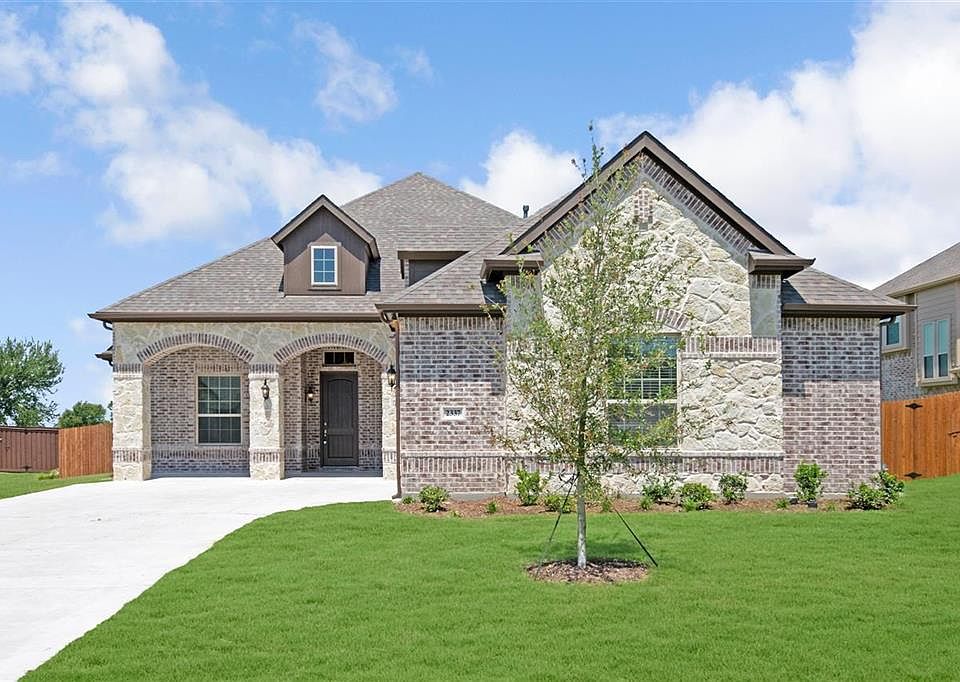 1st image of 2337 Llano Dr