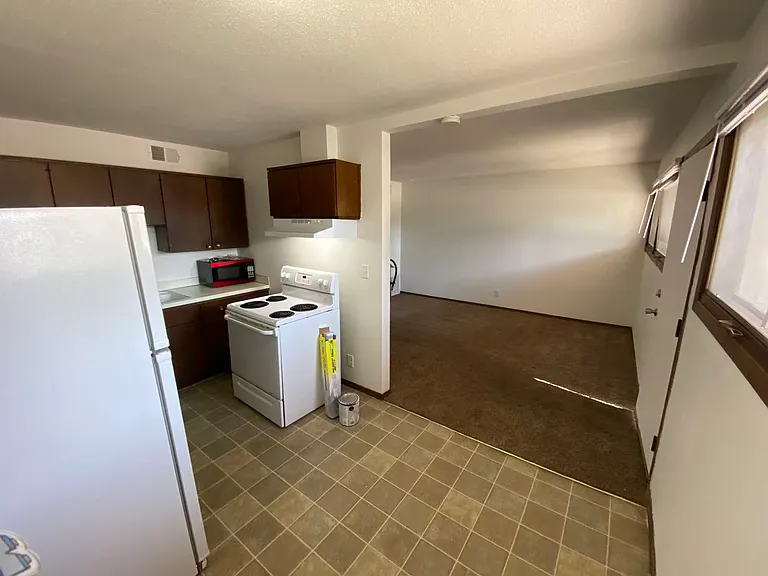 875 N 25th St #883 — Photo 4