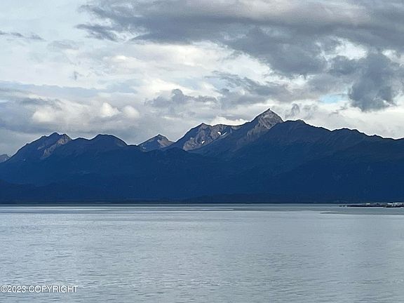 4th image of 4350 Kachemak Dr