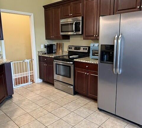 4th image of 105 Susie Way