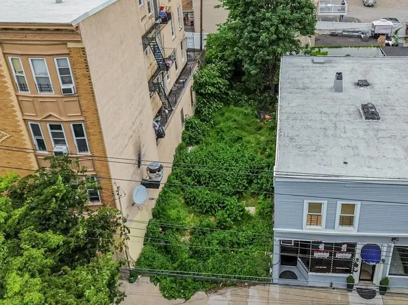 354 Riverdale Avenue, Yonkers, NY 10705