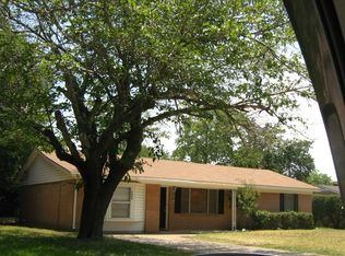 2009 Downing St, Belton, TX 76513