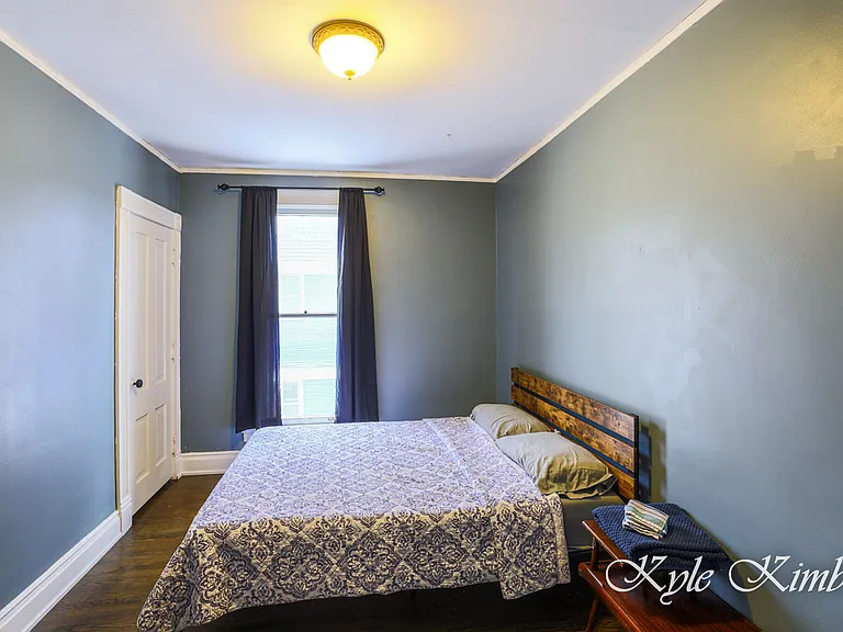 201 College Ave NE #2 — Photo 14