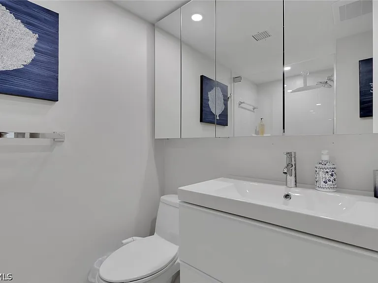 9 High Point Cir N #101 — Photo 31