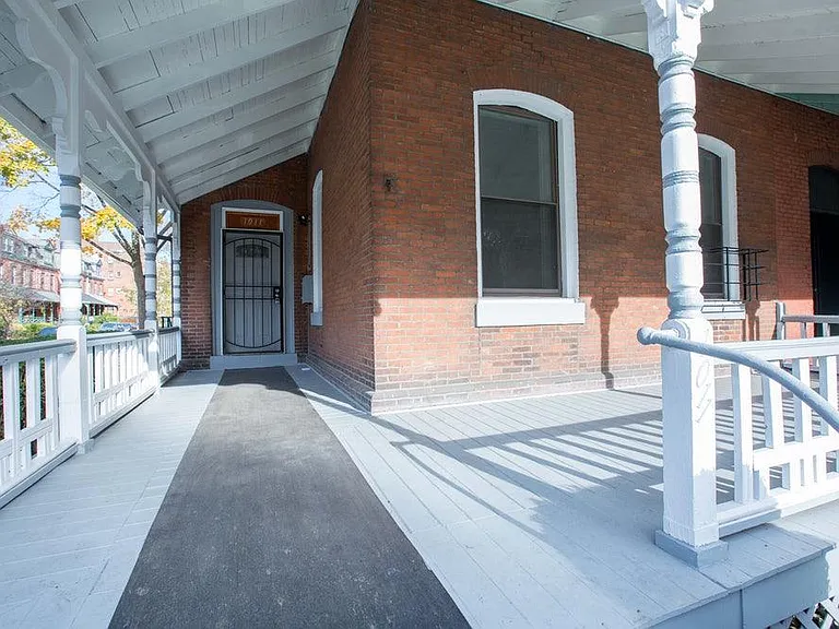 1011 S 49th St #3 — Photo 7