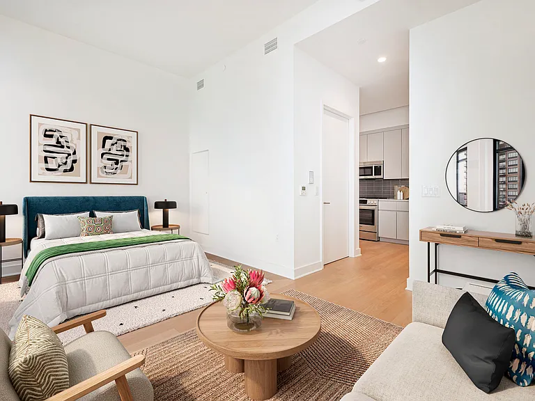 8 Court Sq #2F — Photo 3