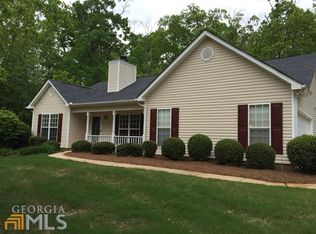 200 Hidden Brook Trl, Newnan, GA 30265