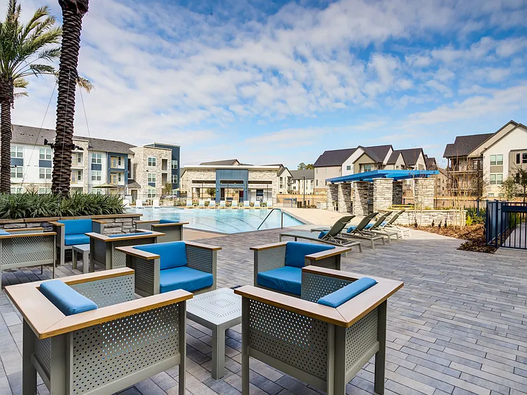 Resort-Style Pool