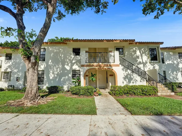 2950 Olivewood Terrace #209, Boca Raton, FL 33431