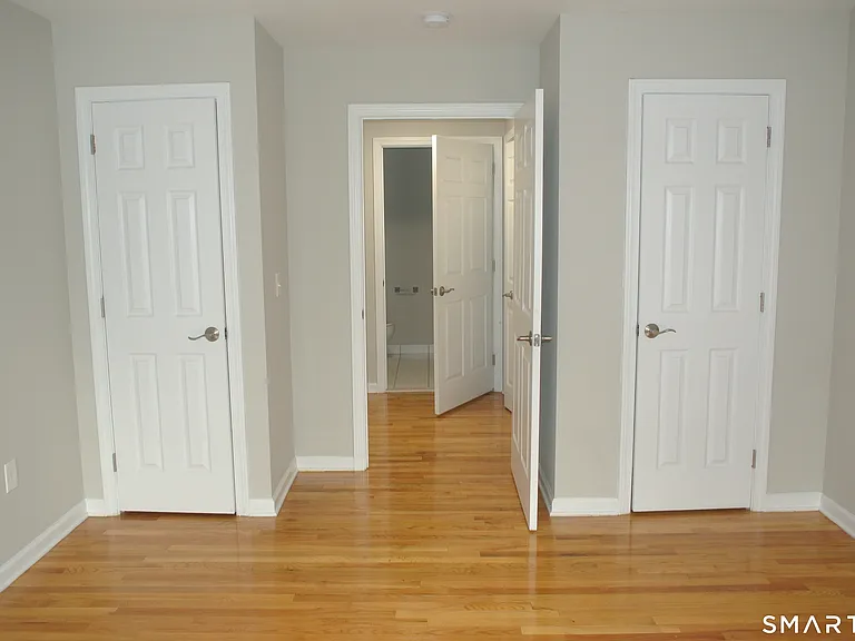 670 Boston Post Rd #5 — Photo 4