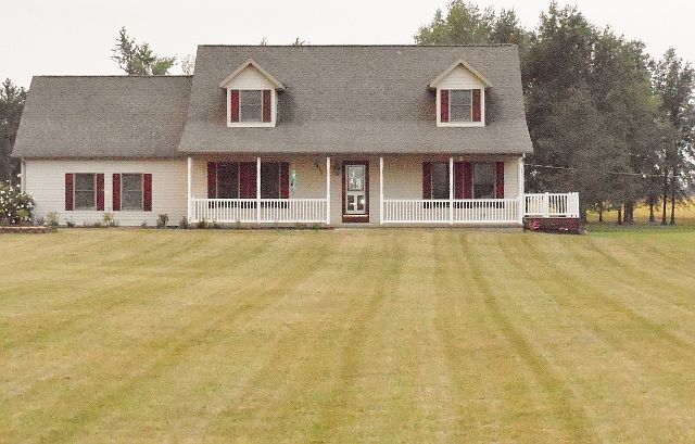 DORMER IN FRNT 2 STY IN BACK