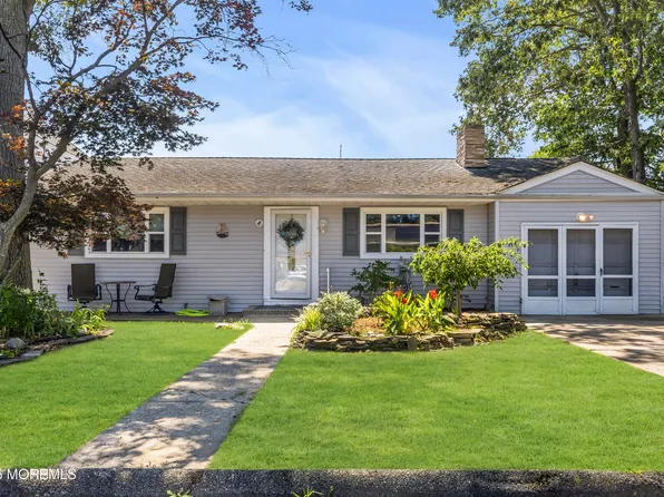 635 Oakwood Drive, Forked River, NJ 08731