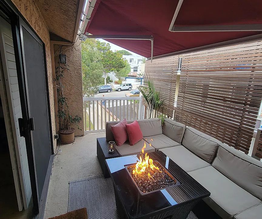 outdoor deck with rectractable remote control awning