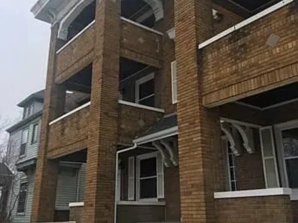 1123 S 7th St APT C, Springfield, IL 62703