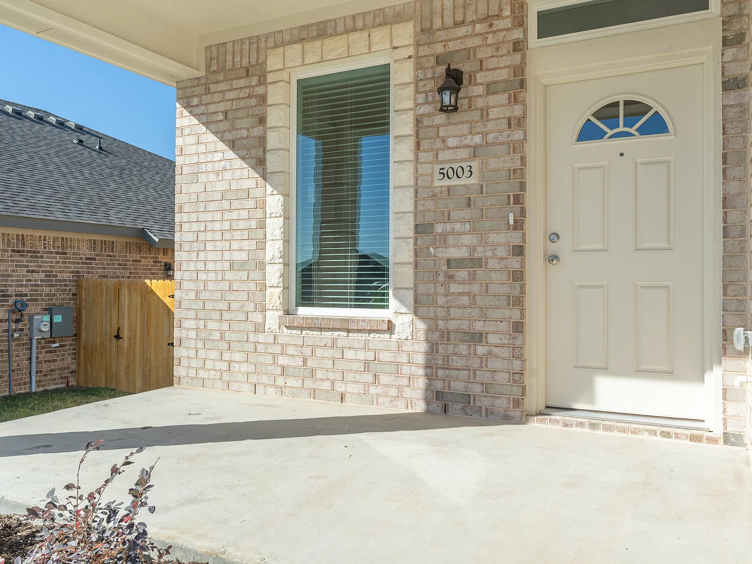5003 Rose Garden Loop - 1 — Photo 3