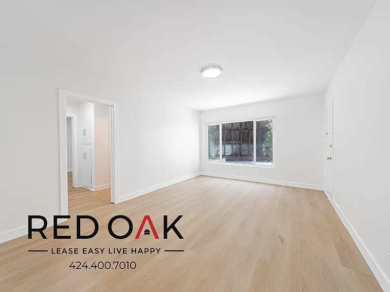 3401 Club Dr #2 — Photo 1