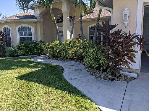 Front walkway to double front door