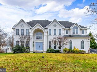 10 Morning Glory Cir, Mullica Hill, NJ 08062