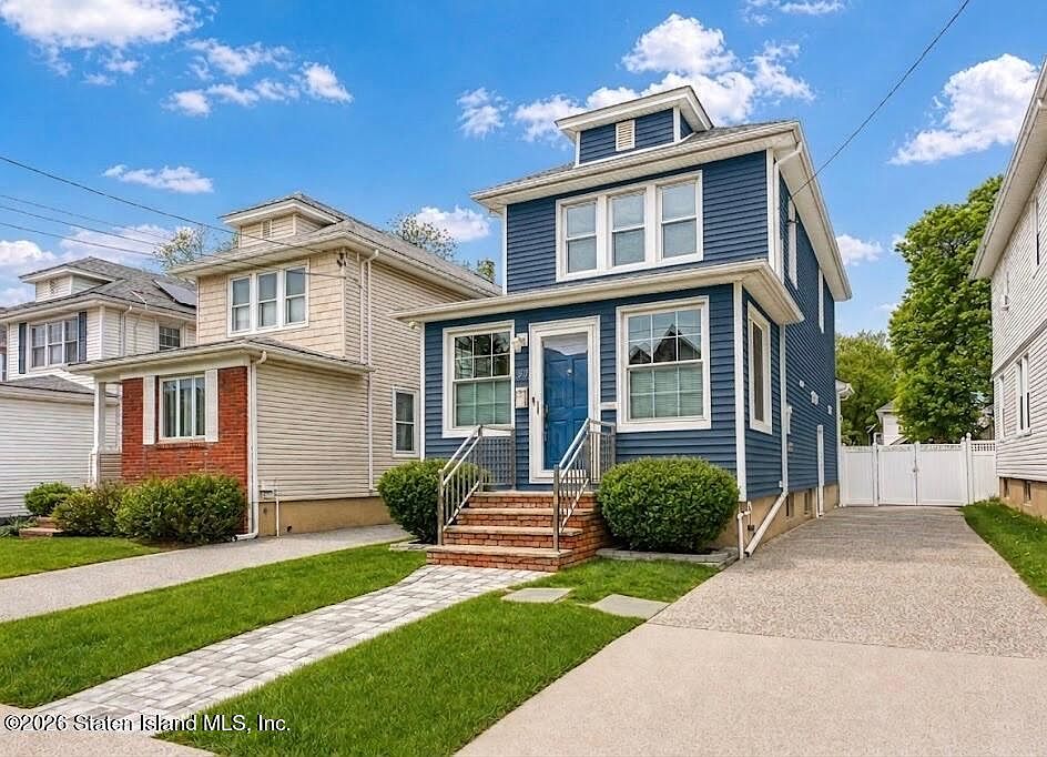 1st image of 39 Burnside Ave