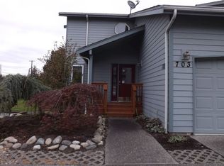 703 Finley Ln, La Conner, WA 98257