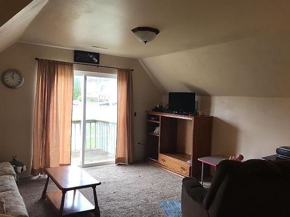 2nd image of 119 Church St