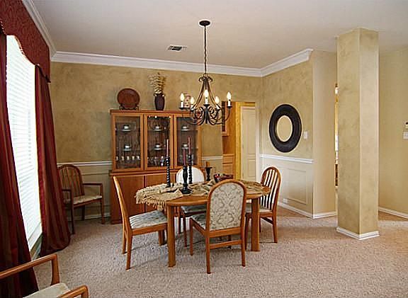 4th image of 4437 Cityview Dr