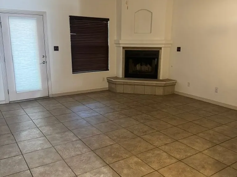3849 Calle Arriba — Photo 4