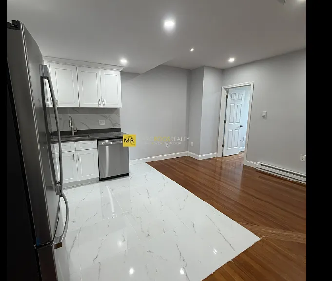 472 Commonwealth Ave #6 — Photo 2