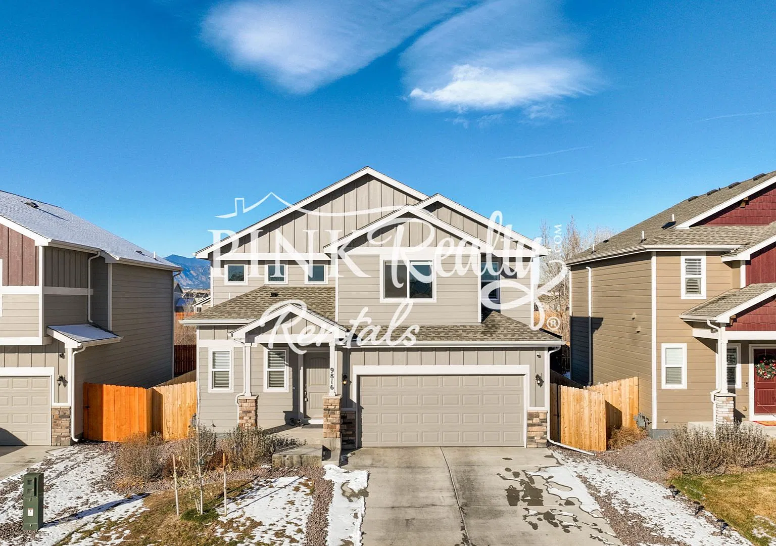 Must-See 3 Bedroom in Lorson Ranch! — Photo 2