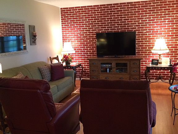 5th image of 3300 Peacock Ln
