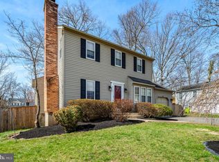4534 Samuels Pine Rd, Chantilly, VA 20151