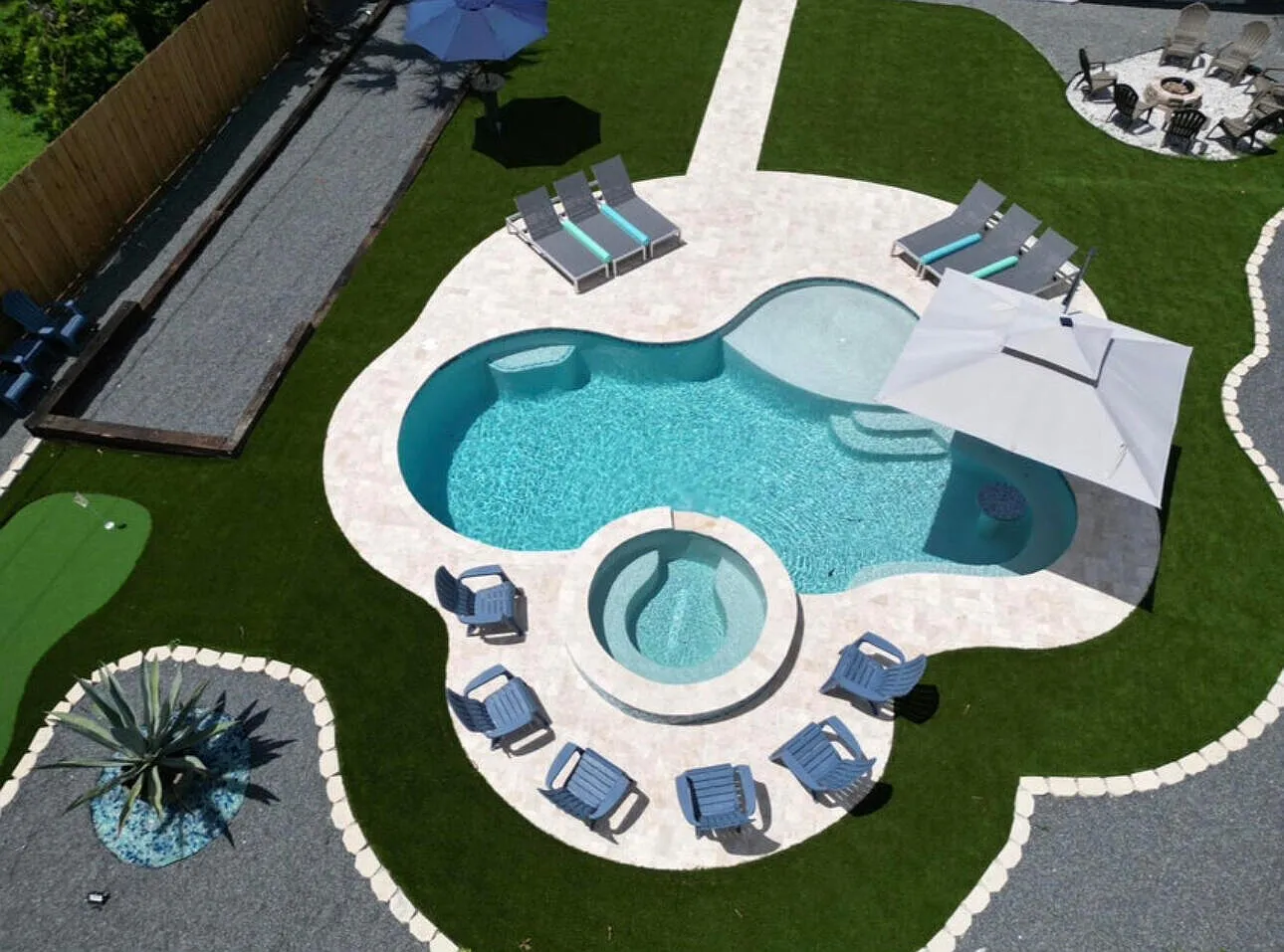 3 bed, 2.0 bath, 1118 sqft, $6,000 — Photo 3