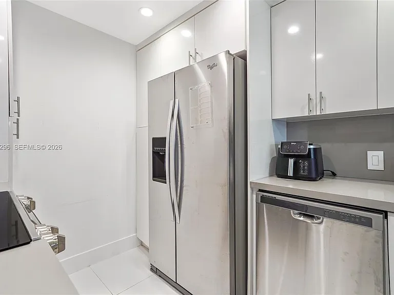 3625 N Country Club Dr #1203 — Photo 16