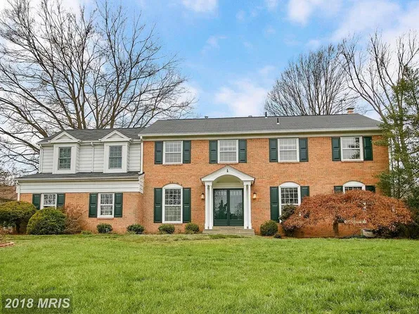 1006 Kimberwicke Rd, McLean, VA 22102