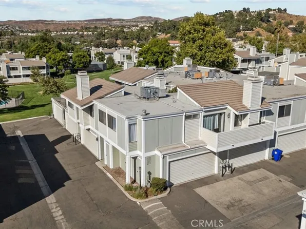 27072 Hidaway Ave Unit 7, Santa Clarita, CA 91351