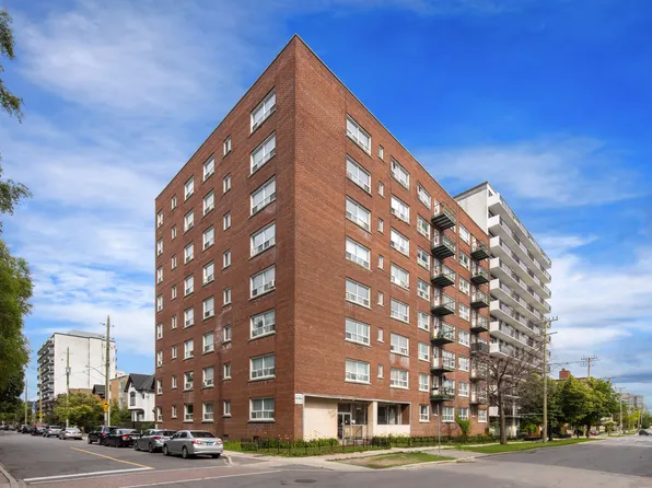 Sadler's Court Apartments