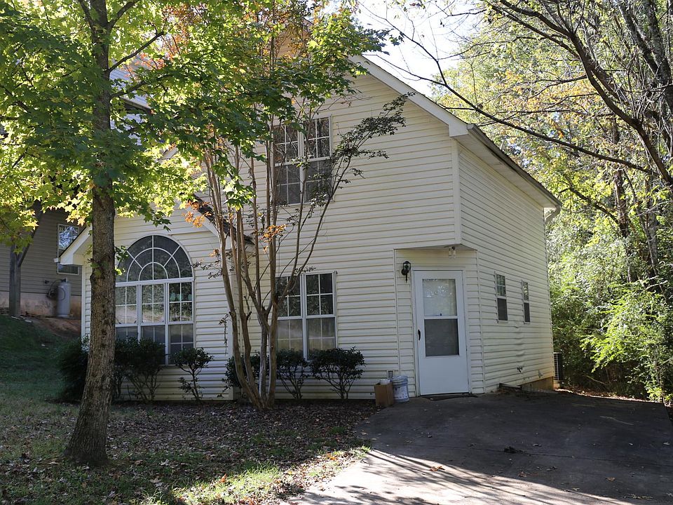1st image of 1107 Roselawn Dr