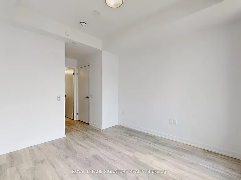 8 Olympic Garden Dr #S608 — Photo 31