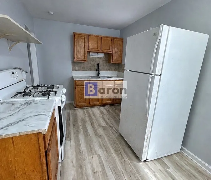 1710 N Johnson St — Photo 4