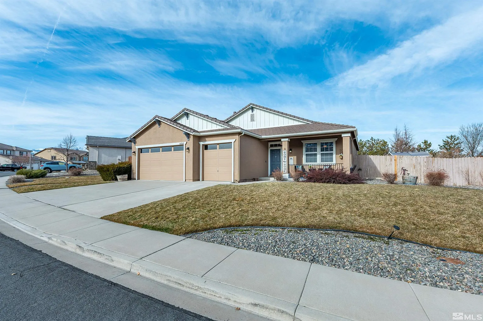10765 Stone Hollow Dr photo 1