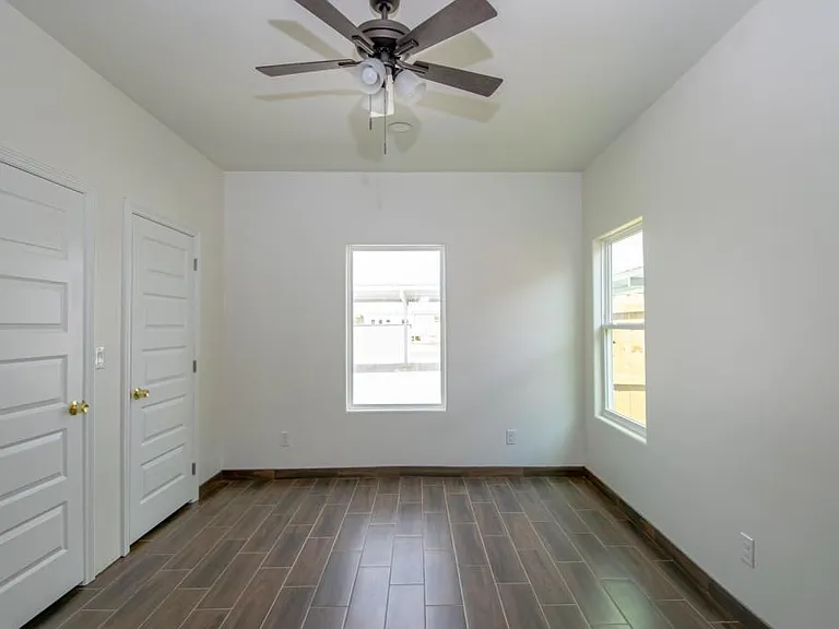 3012 W Sandlewood St — Photo 20